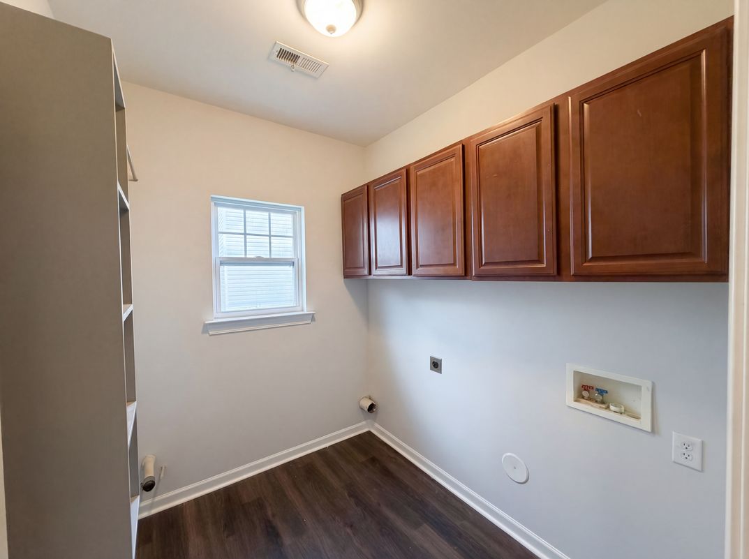 Photo 14 of 27 of 9696 Ravenscroft Ln NW, Concord, NC
