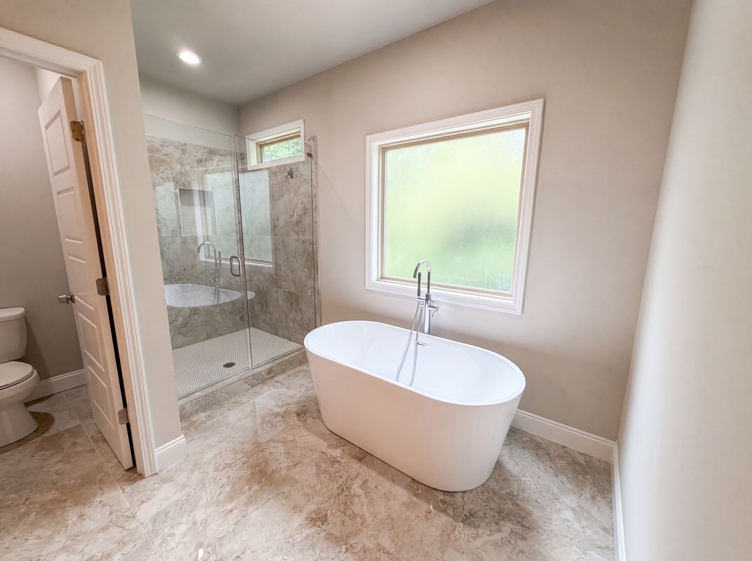 Photo 16 of 21 of 5317 Winmire Ln, Stone Mountain, GA