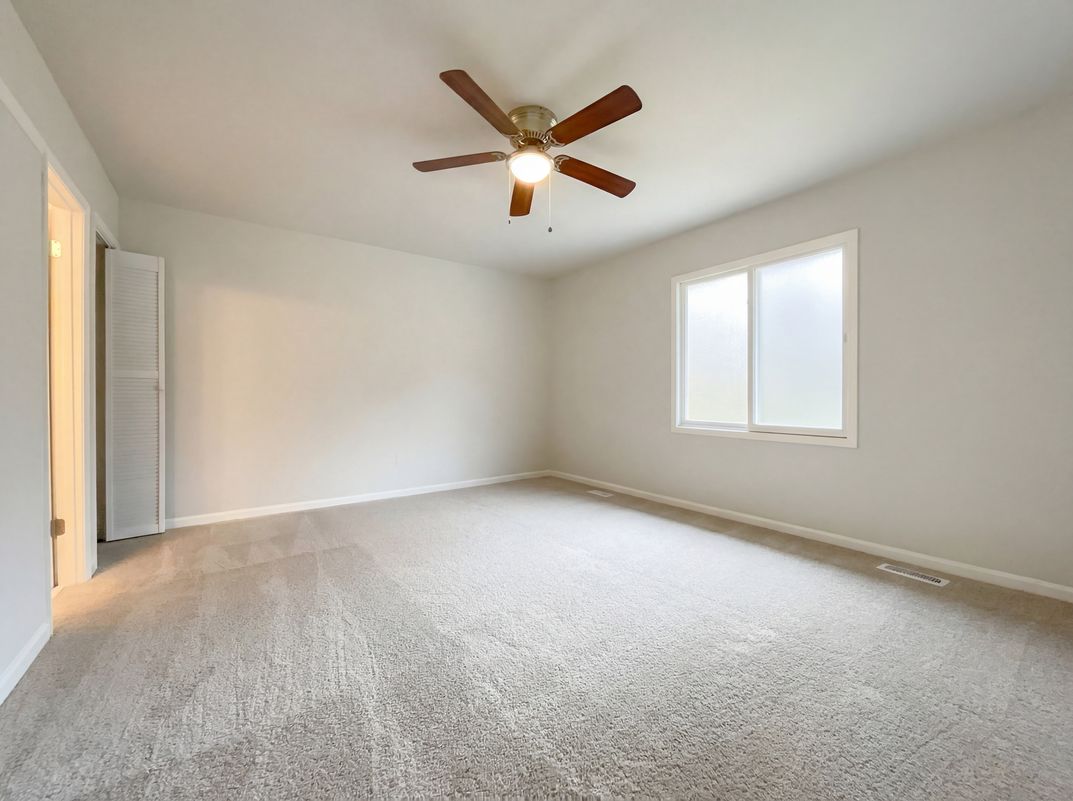 Photo 4 of 17 of 7309 Beaverwood Dr, Raleigh, NC