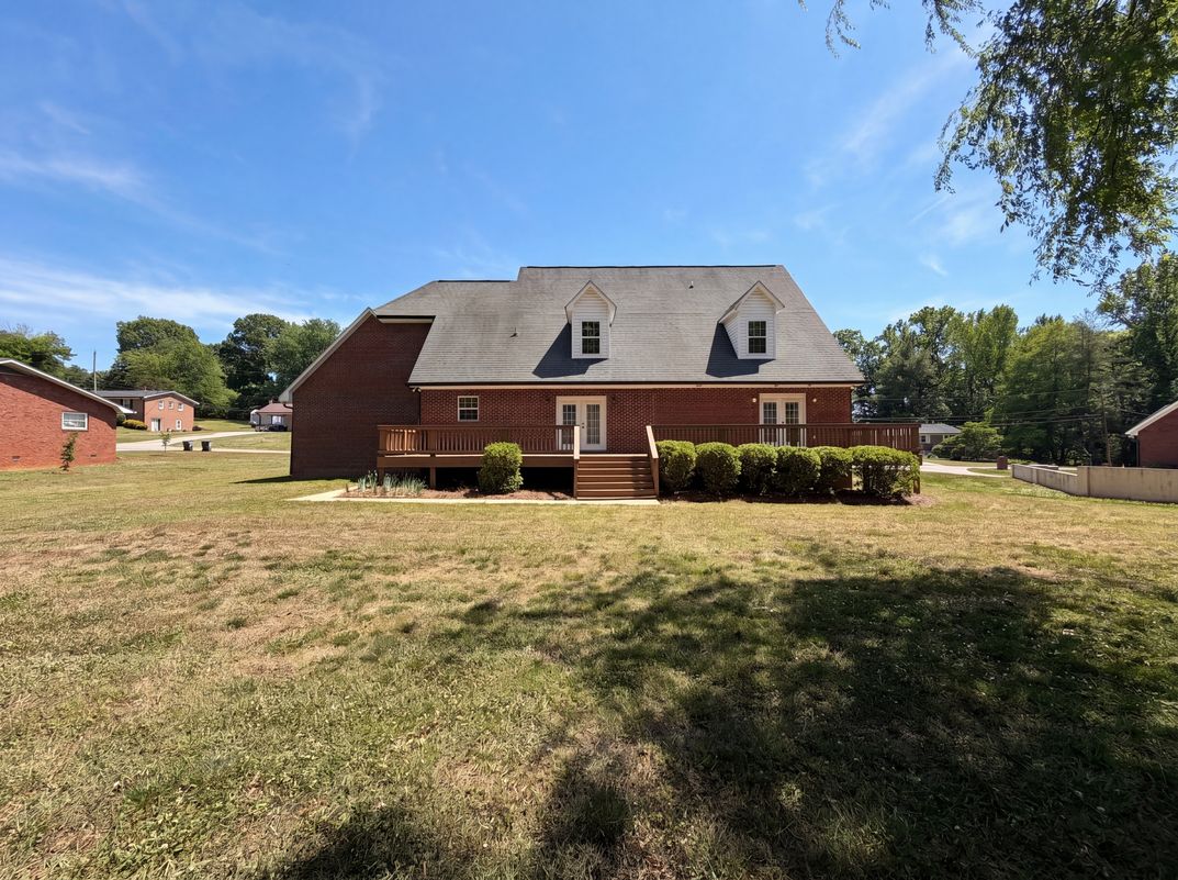 Photo 5 of 35 of 134 Springway Dr, Kannapolis, NC