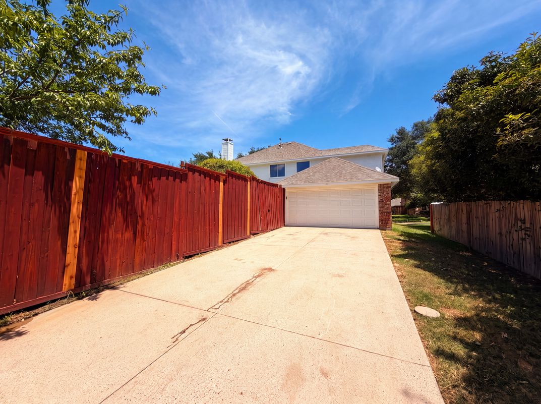 Photo 20 of 22 of 3106 Westshore Dr, Rowlett, TX