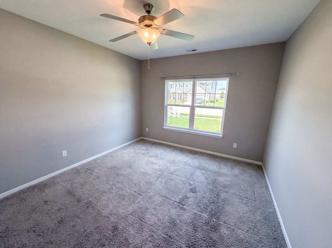 Photo 15 of 23 of 12325 Wright Ct, Noblesville, IN