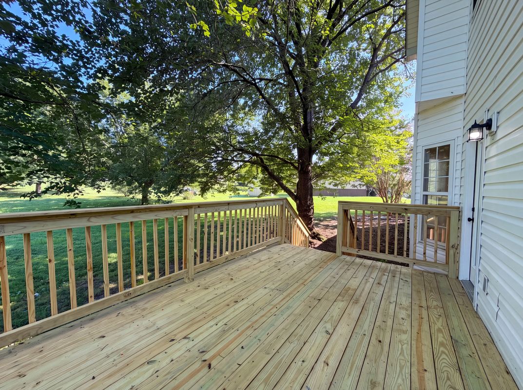 Photo 24 of 28 of 2120 Spring Lake Dr, Spring Hill, TN