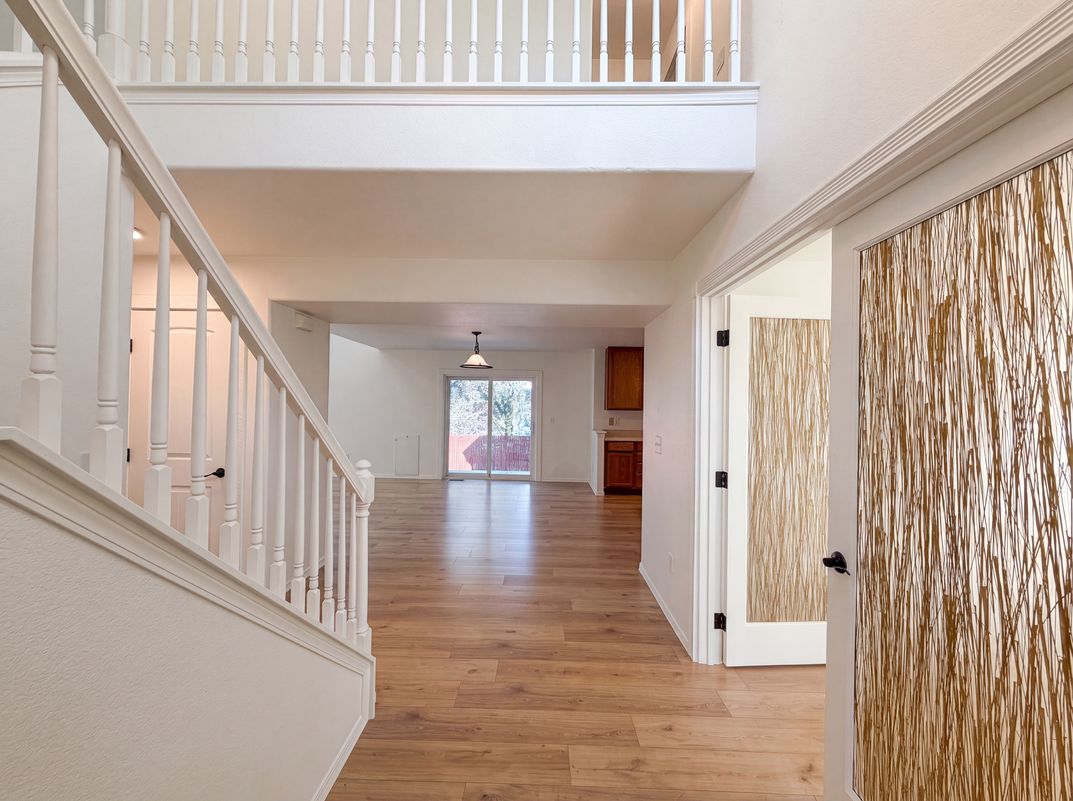 Photo 7 of 48 of 10562 Falcon St, Longmont, CO