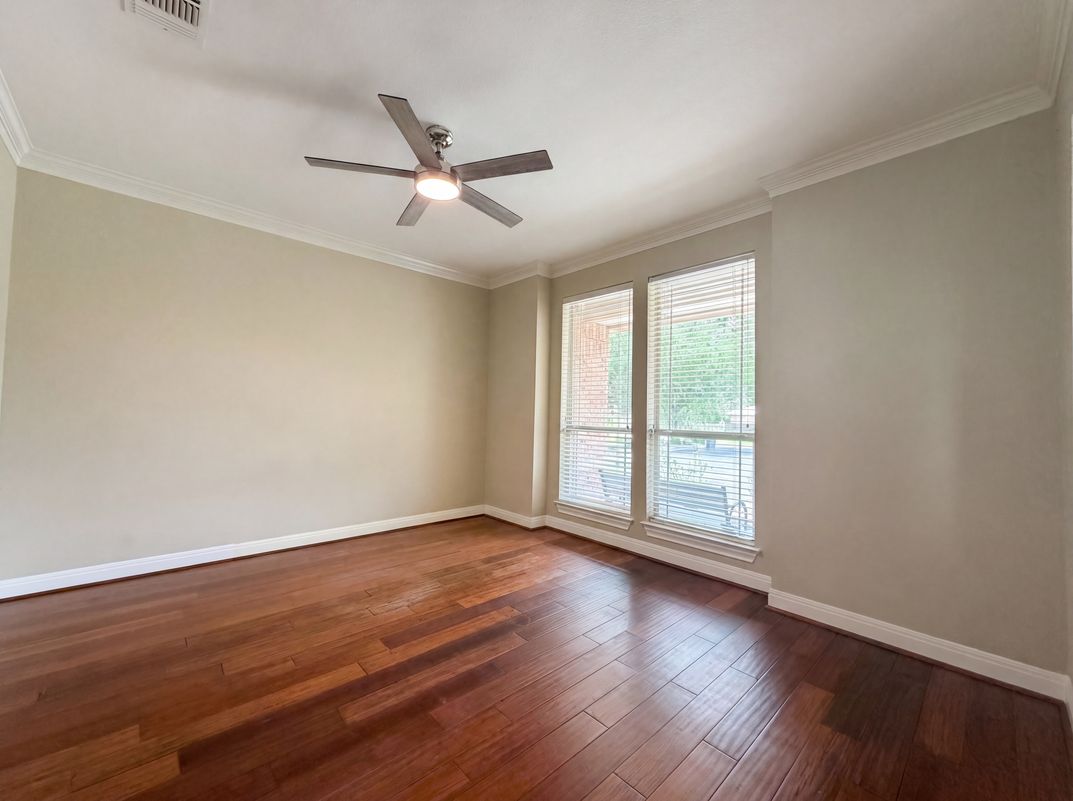 Photo 8 of 23 of 13419 Star Heights Dr, San Antonio, TX