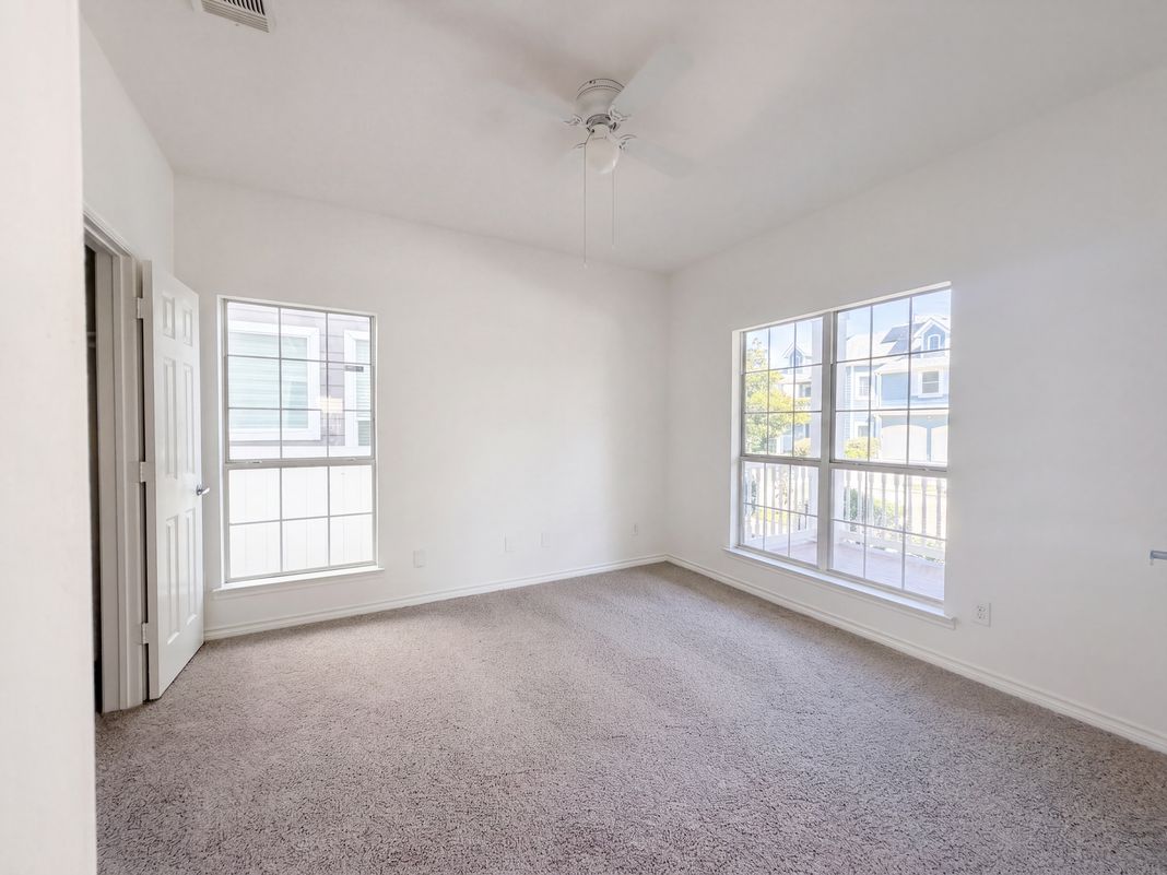 Photo 12 of 20 of 1232 Spanish Moss Dr, Savannah, TX