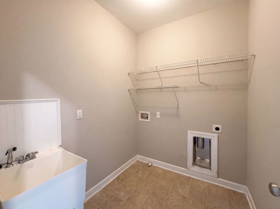 Photo 38 of 43 of 621 Gaelens Ln, Irmo, SC