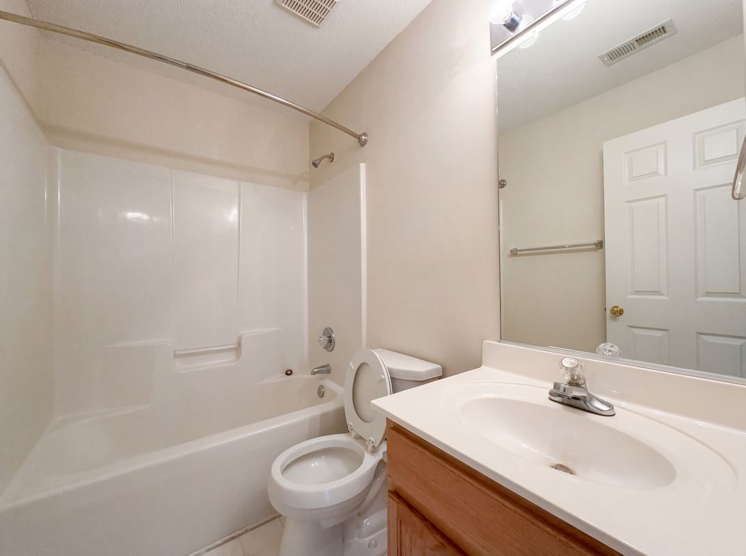 Photo 14 of 21 of 504 Ledyard Ct, Wake Forest, NC