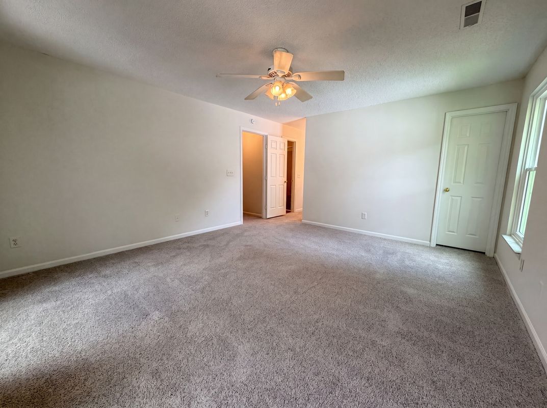 Photo 9 of 22 of 133 Danzid Dr, Summerville, SC