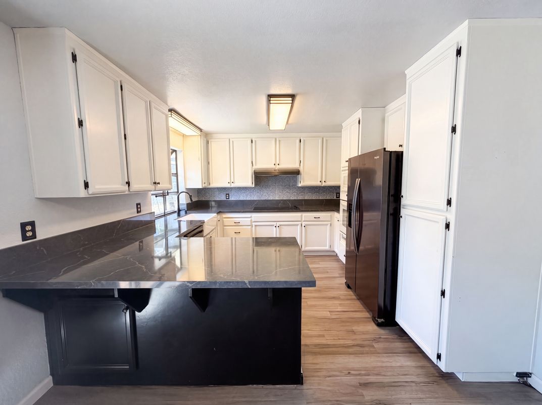 Photo 14 of 34 of 23944 Oakmont Way, Auburn, CA