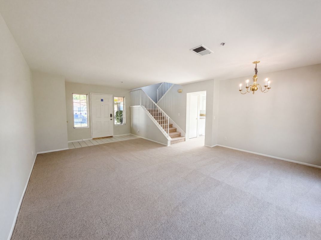 Photo 10 of 23 of 2565 W Fairview Dr, Rialto, CA