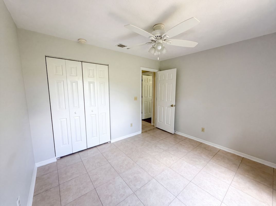Photo 15 of 21 of 1870 SW Valencia Heights Ave, Dunnellon, FL