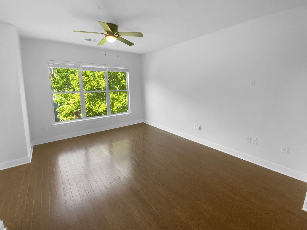 Photo 10 of 21 of 1031 Skyline View Way, Charlotte, NC
