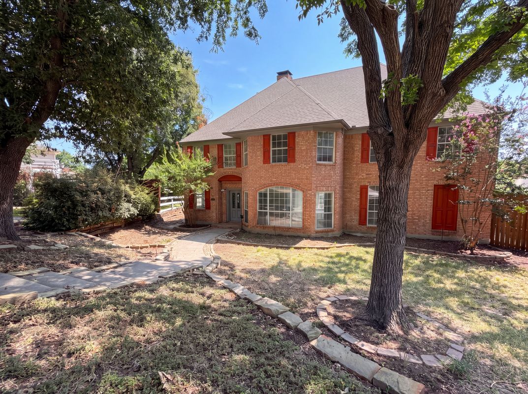 Photo 24 of 26 of 1231 Jeanette Way, Carrollton, TX