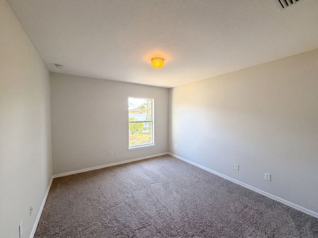 Photo 14 of 28 of 457 Amethyst Ave, Auburndale, FL