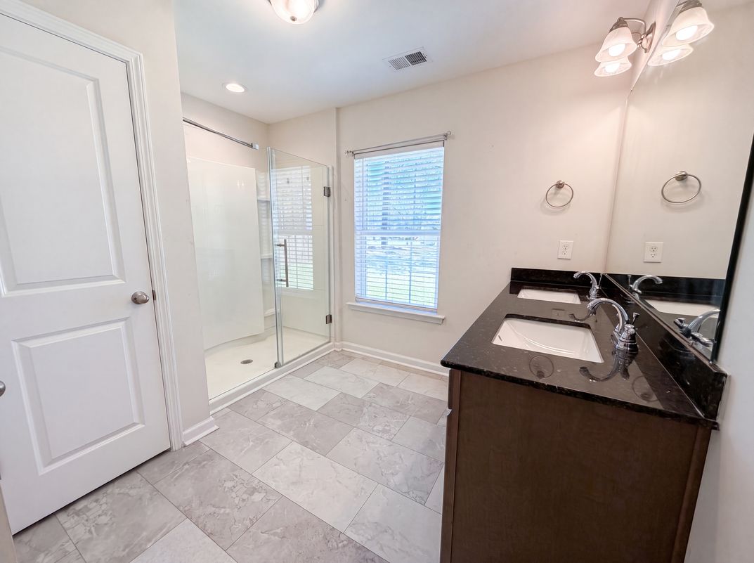 Photo 8 of 26 of 301 Rolling Knoll Dr, Columbia, SC