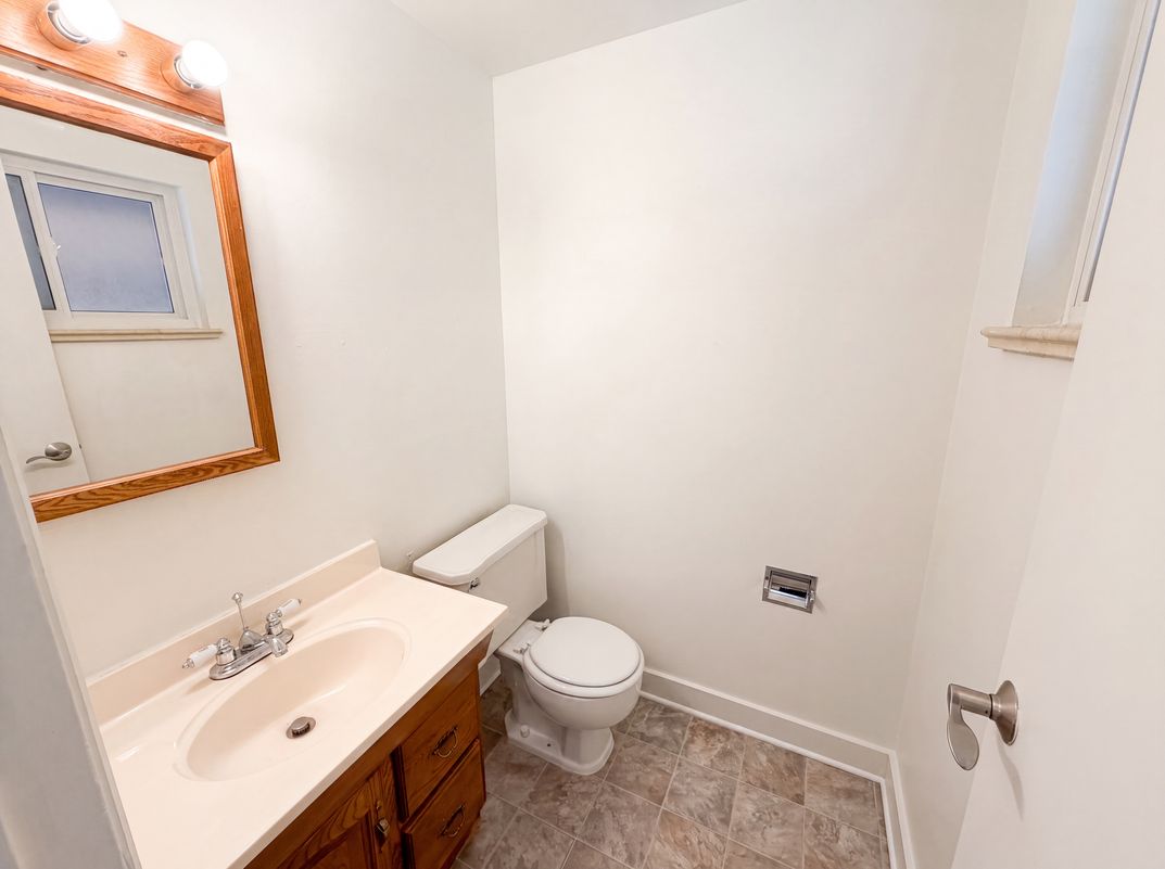Photo 14 of 28 of 5667 Johnson St, Arvada, CO