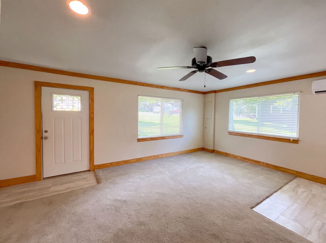 Photo 6 of 19 of 70 Rustling Oaks St, Coldspring, TX
