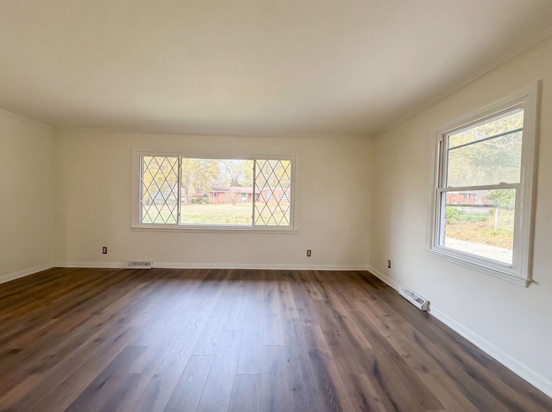 Photo 9 of 22 of 121 Pelham Ln, Fort Mill, SC