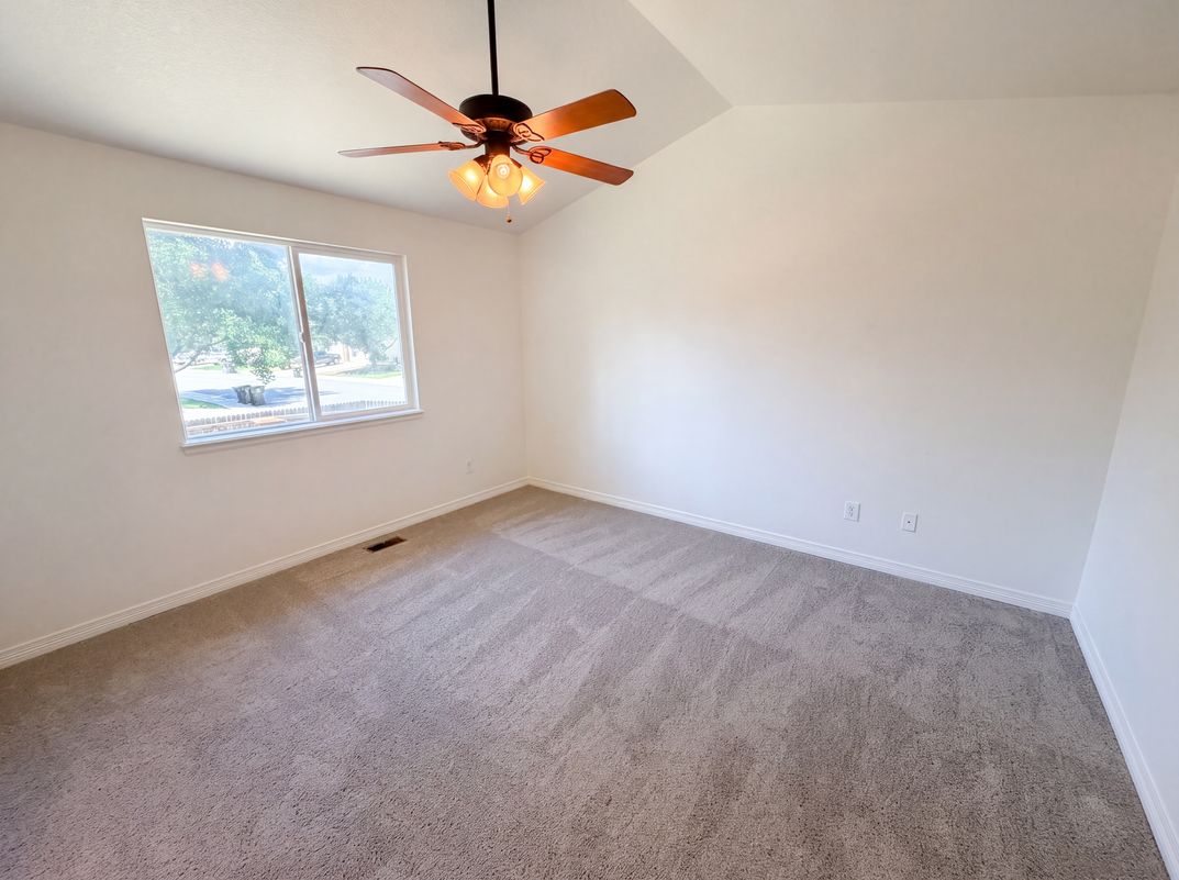 Photo 4 of 34 of 4408 Ashcroft Ave, Castle Rock, CO