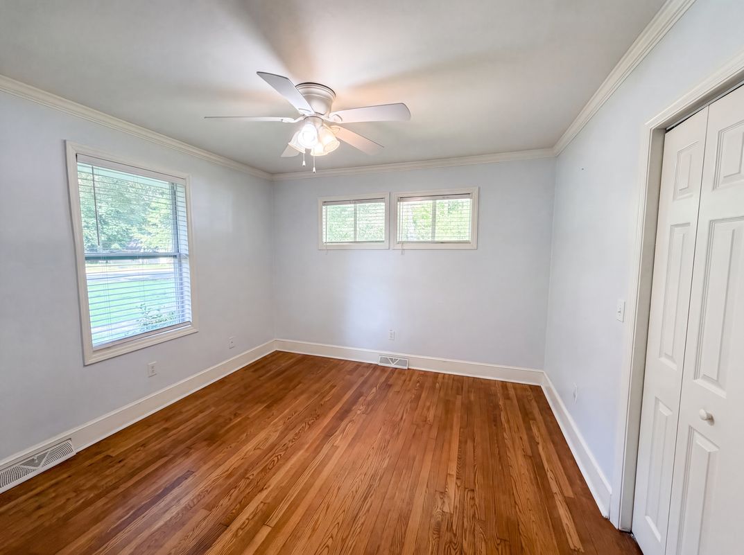 Photo 10 of 19 of 1605 Auten Rd, Gastonia, NC