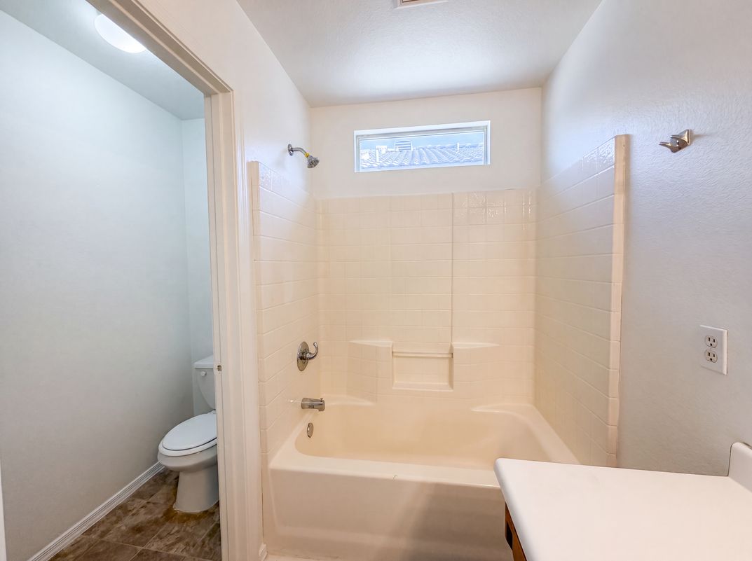 Photo 13 of 50 of 1515 E Bloch Rd, Phoenix, AZ