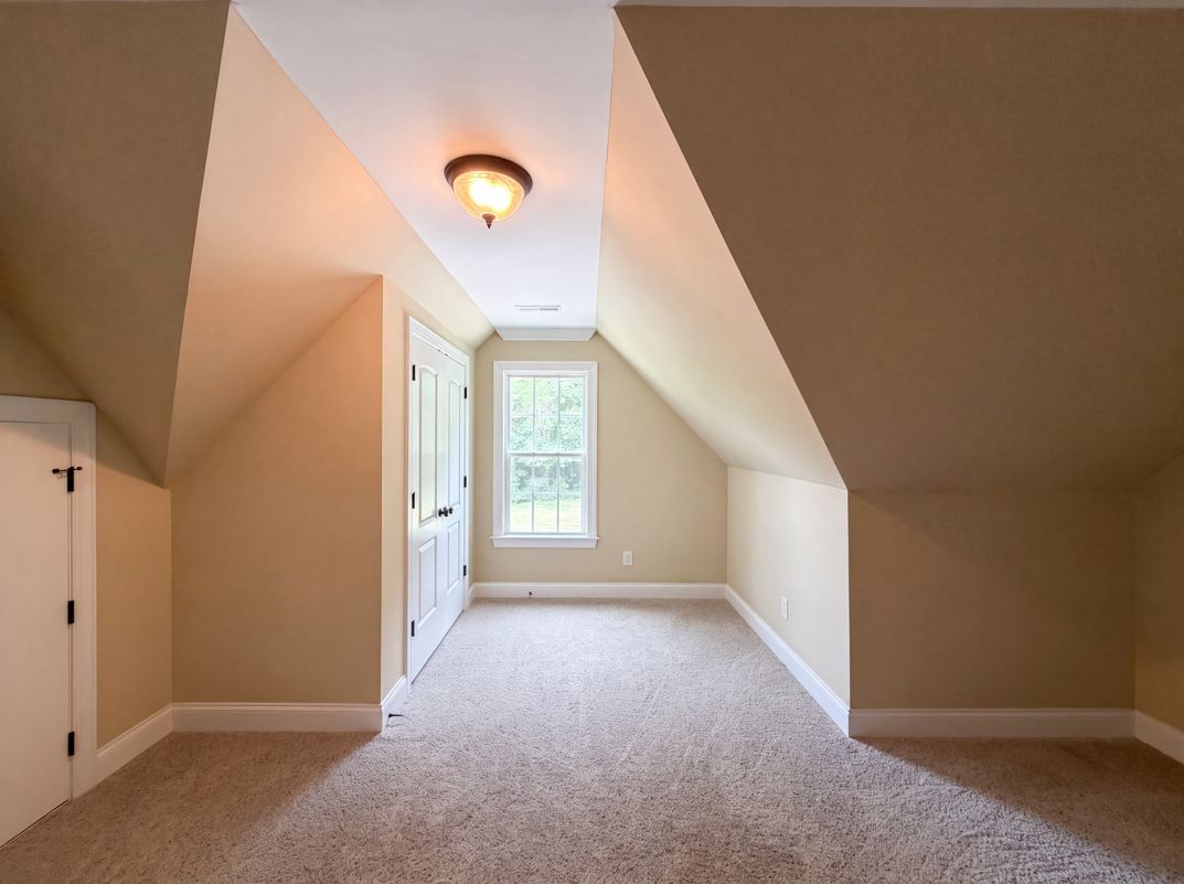 Photo 18 of 25 of 5474 Alamo Dr, Winston Salem, NC
