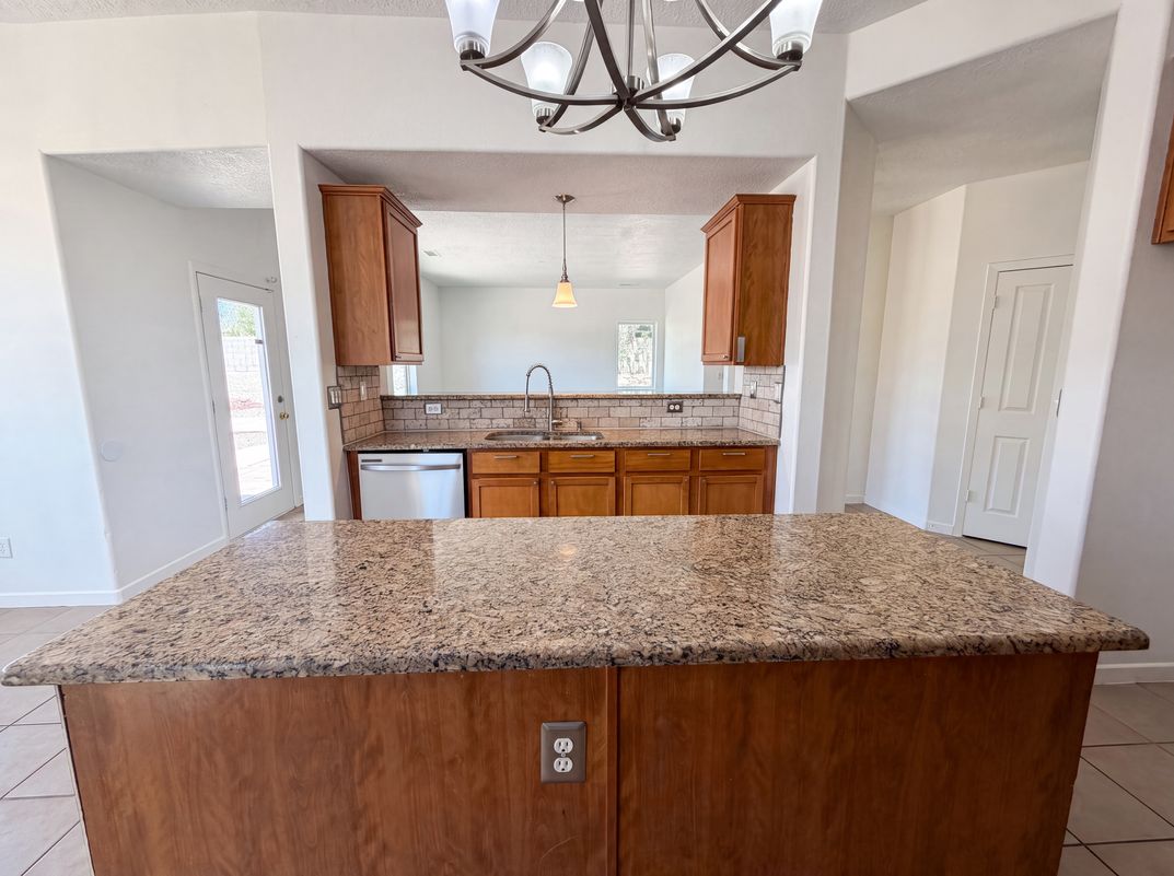 Photo 19 of 22 of 2516 Milagro Ridge Ct NE, Rio Rancho, NM
