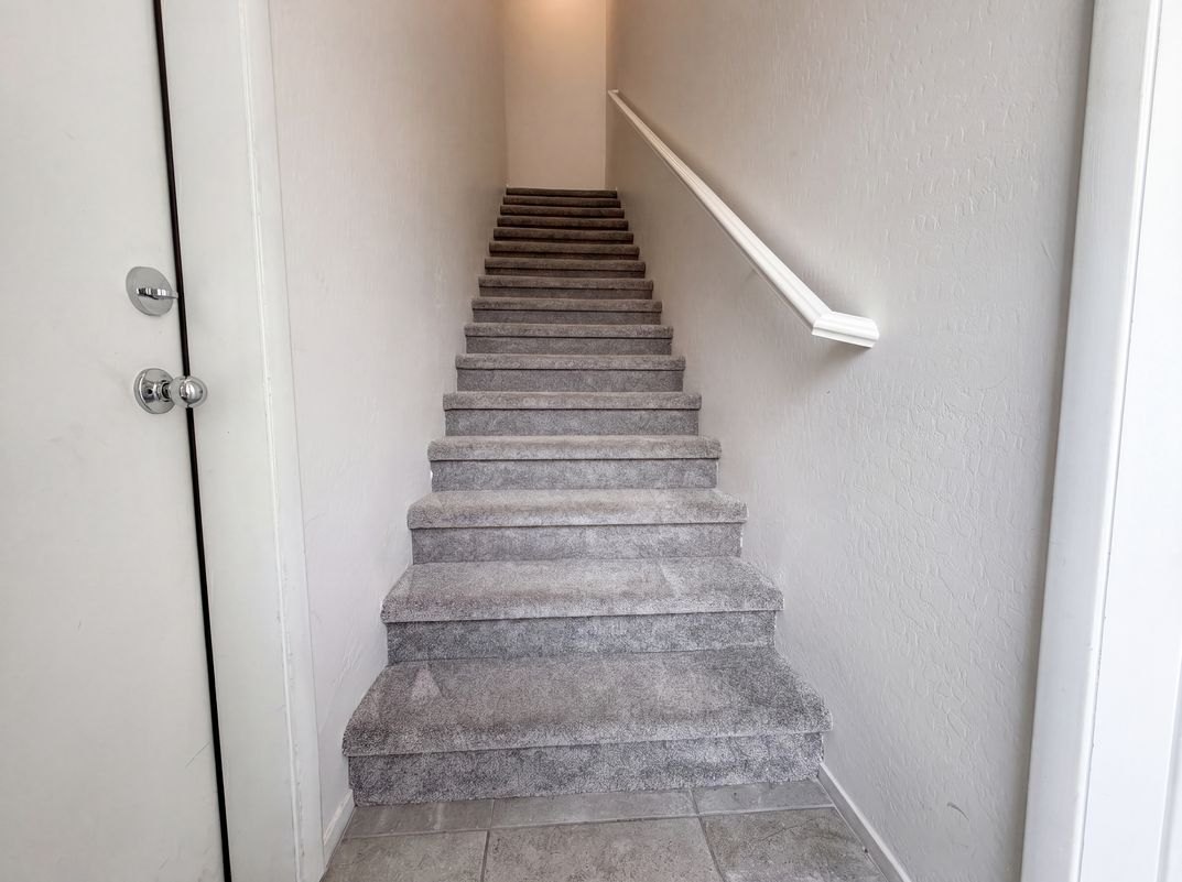 Photo 7 of 19 of 8457 Insignia Ave, Las Vegas, NV