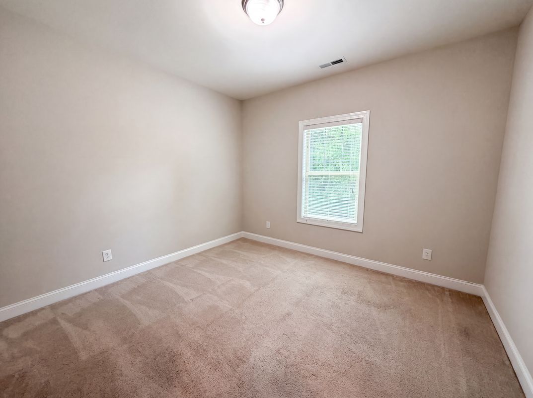 Photo 11 of 16 of 109 Belle Plain Dr, Morrisville, NC