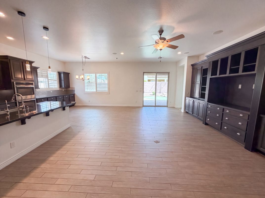 Photo 7 of 36 of 7420 W Crabapple Dr, Peoria, AZ