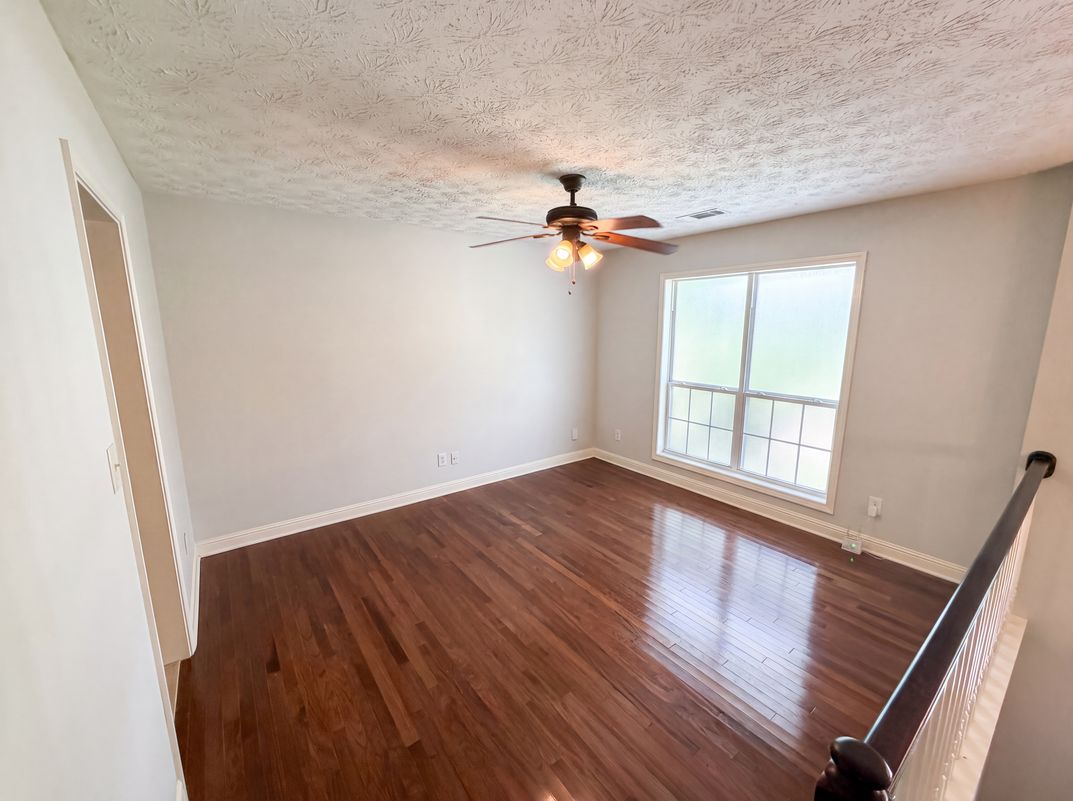 Photo 9 of 24 of 245 Mary Lynn Ln, Newnan, GA