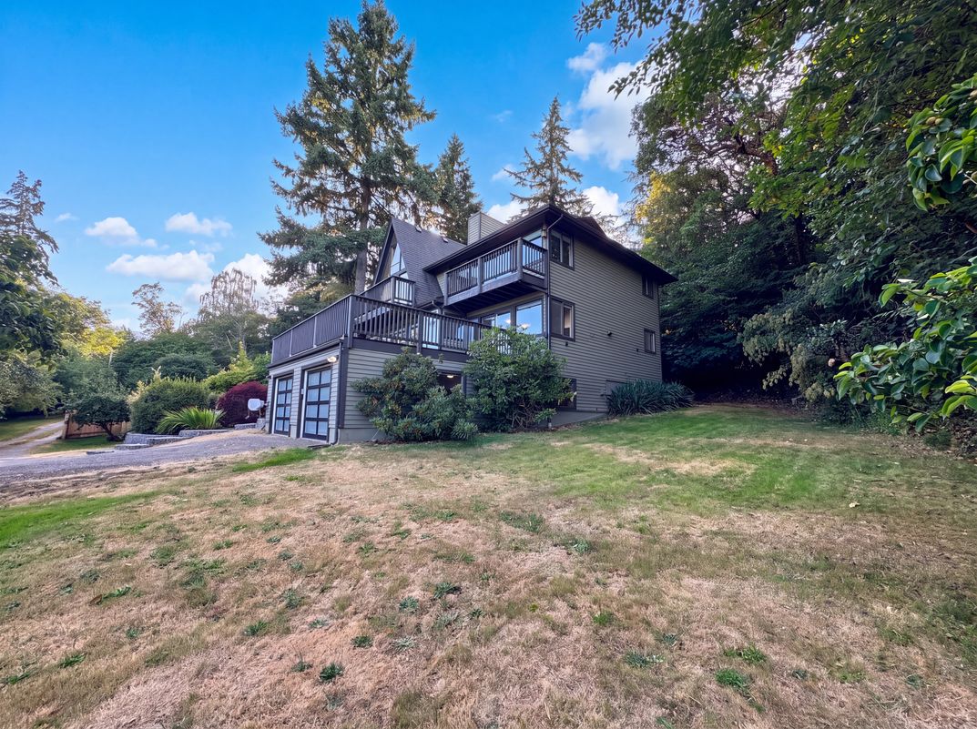 Photo 22 of 29 of 4510 SW 244th St, Vashon, WA