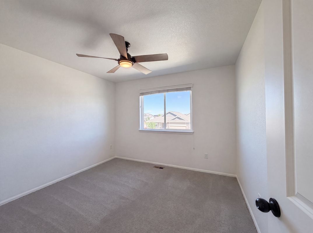 Photo 17 of 49 of 1726 Thrive Dr, Windsor, CO