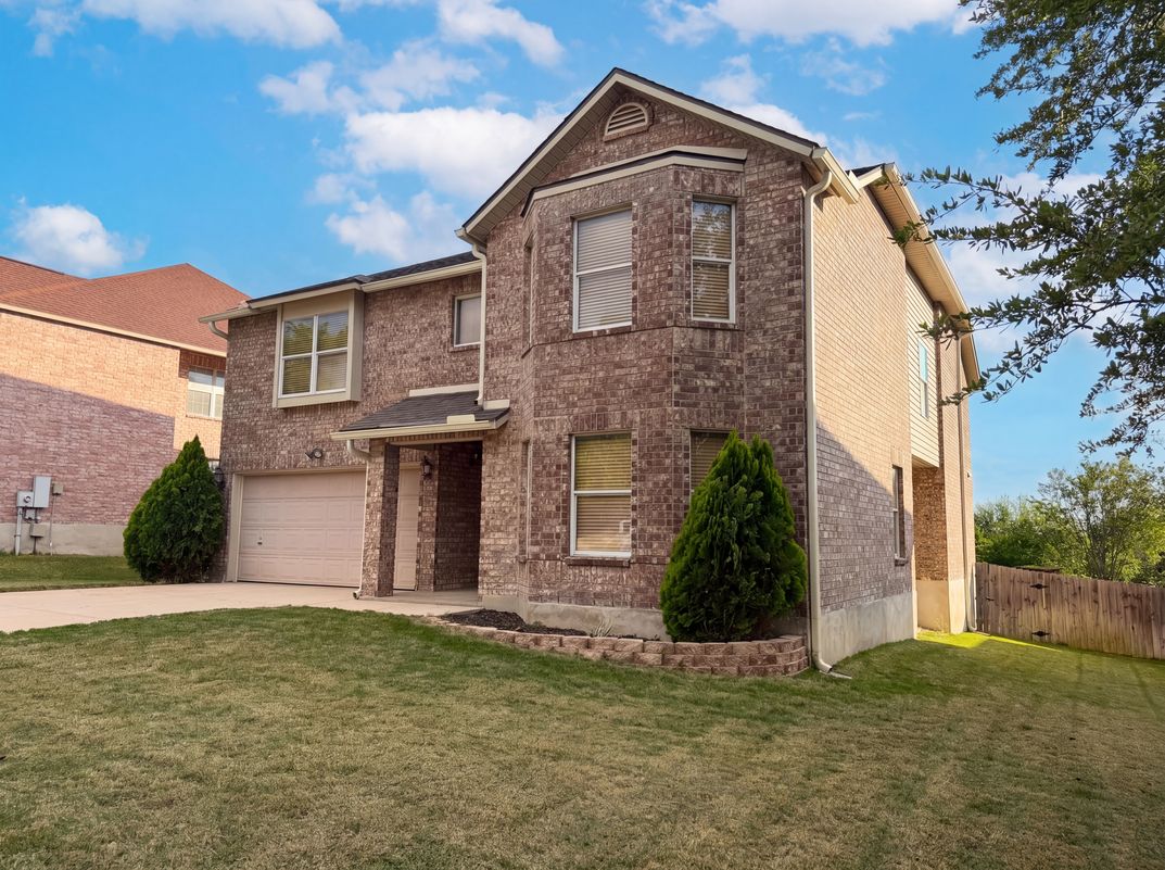 Photo 16 of 19 of 121 Springtree Fld, Cibolo, TX