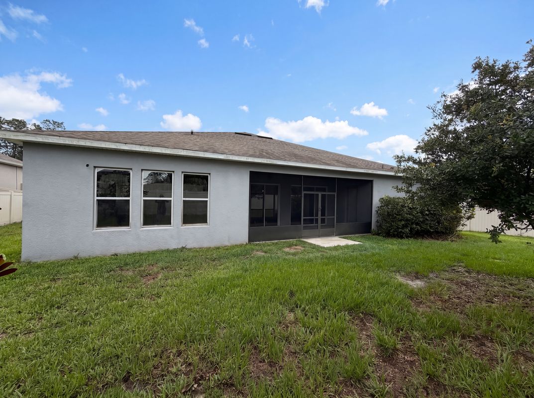 Photo 5 of 27 of 432 Nowell Loop, Deland, FL