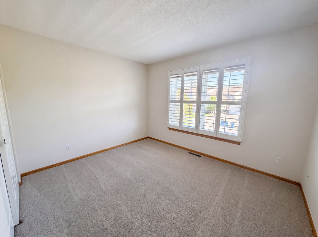 Photo 17 of 26 of 17005 78th Pl N, Maple Grove, MN