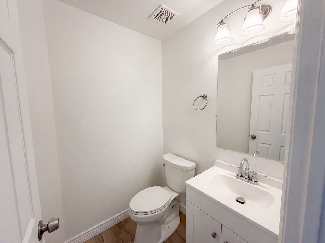 Photo 13 of 32 of 17249 W Cocopah St, Goodyear, AZ