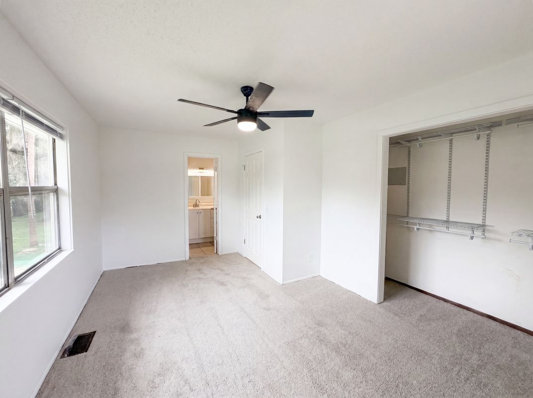 Photo 9 of 20 of 22415 Horizon Vistas Dr, Eustis, FL