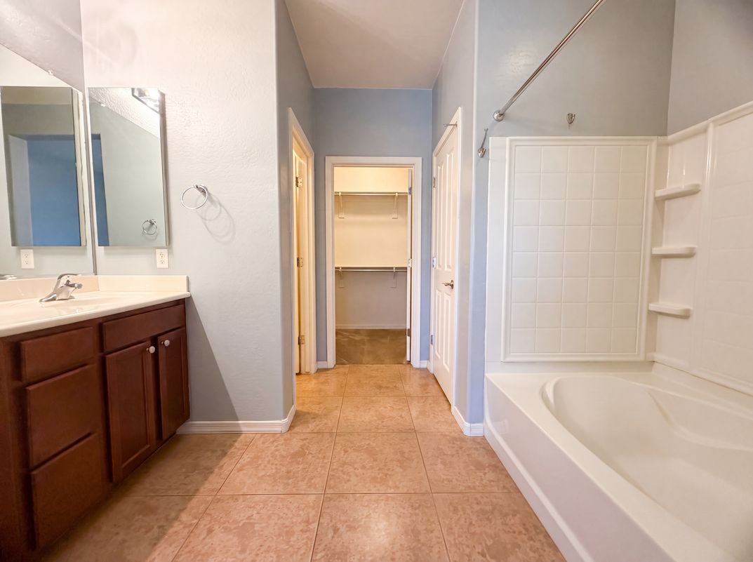 Photo 14 of 18 of 875 W Ayrshire Trl, San Tan Valley, AZ