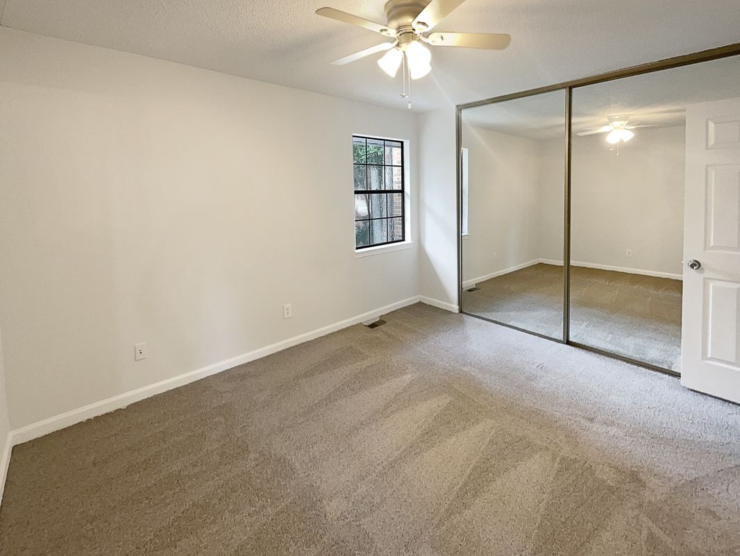 Photo 16 of 21 of 6090 Wintergreen Rd, Norcross, GA