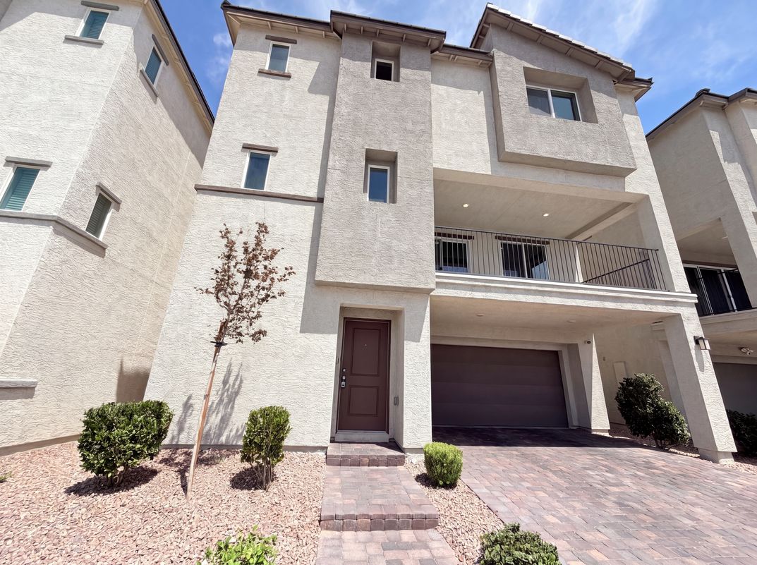 Photo 38 of 41 of 6875 Crimson Shadow St, North Las Vegas, NV