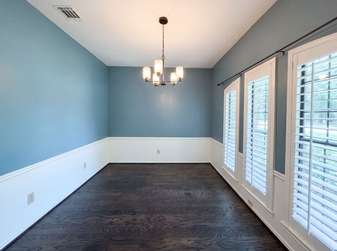 Photo 9 of 16 of 6712 Coach House Ln, Plano, TX