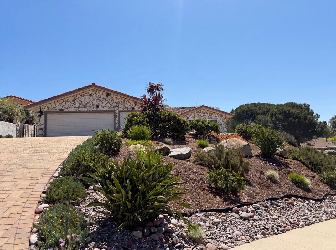 Photo 18 of 24 of 17883 Sintonte Dr, San Diego, CA