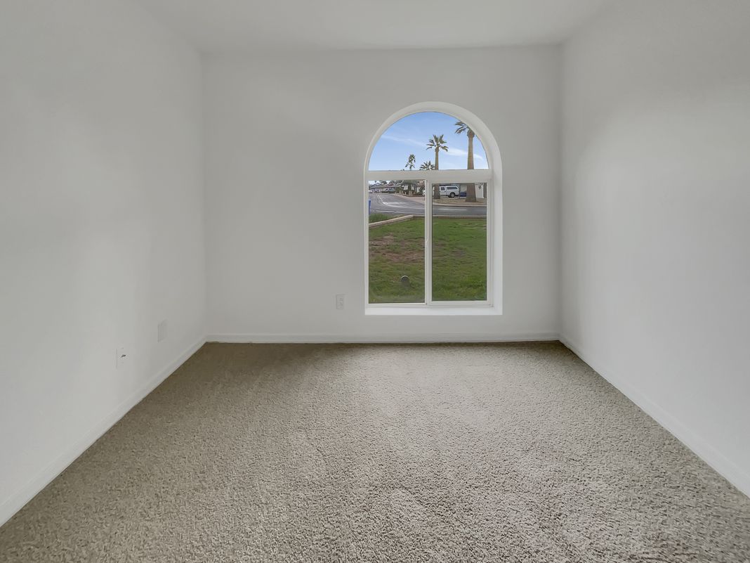 Photo 16 of 20 of 13628 N 40th Dr, Phoenix, AZ