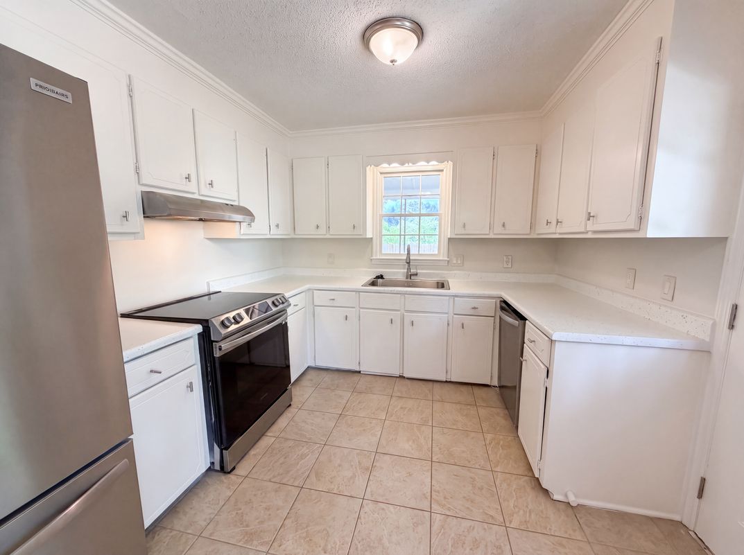 Photo 10 of 19 of 124 Calloway Ct, Columbia, SC