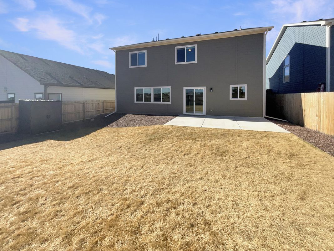Photo 5 of 27 of 8699 Bynum Dr, Colorado Springs, CO