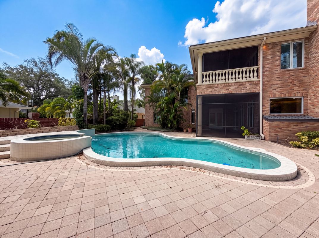 Photo 51 of 59 of 4407 W Dale Ave, Tampa, FL