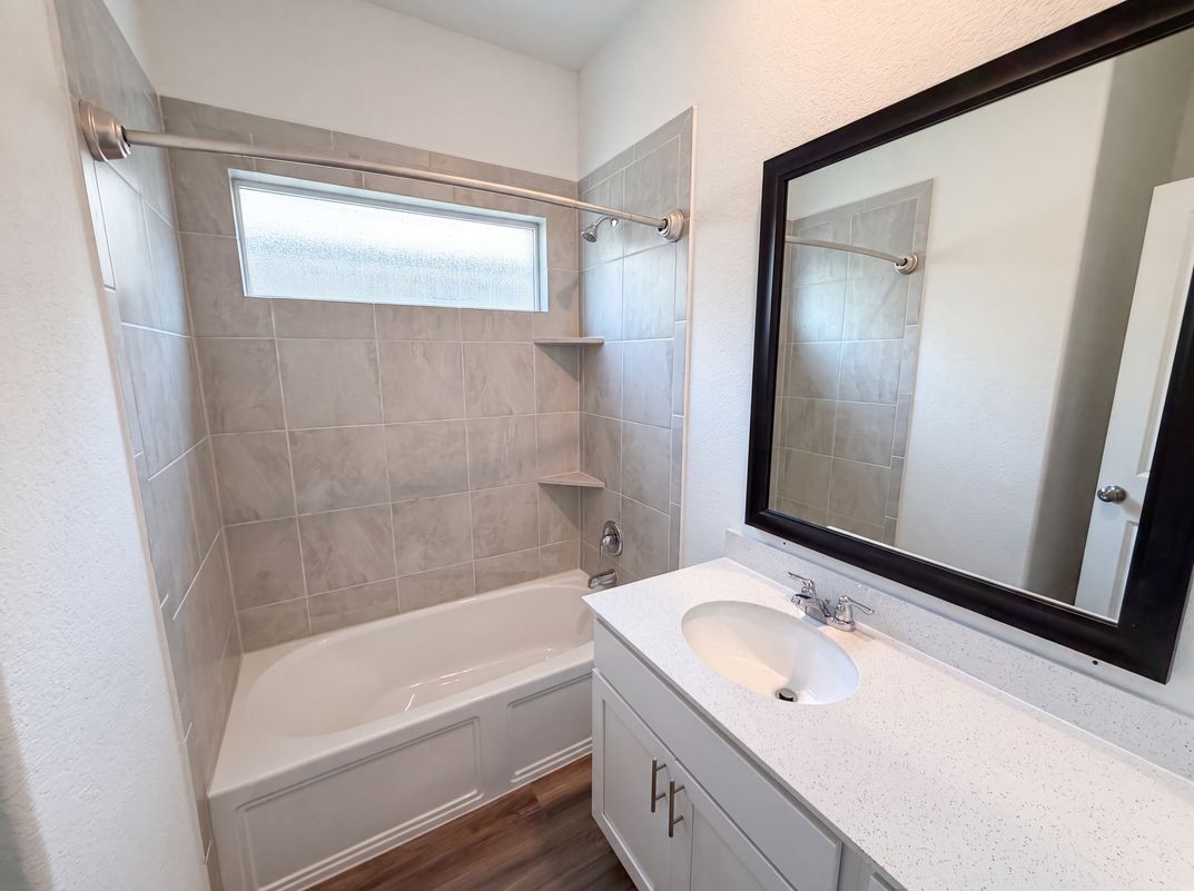 Photo 10 of 16 of 424 Wolf Springs Rd, Georgetown, TX