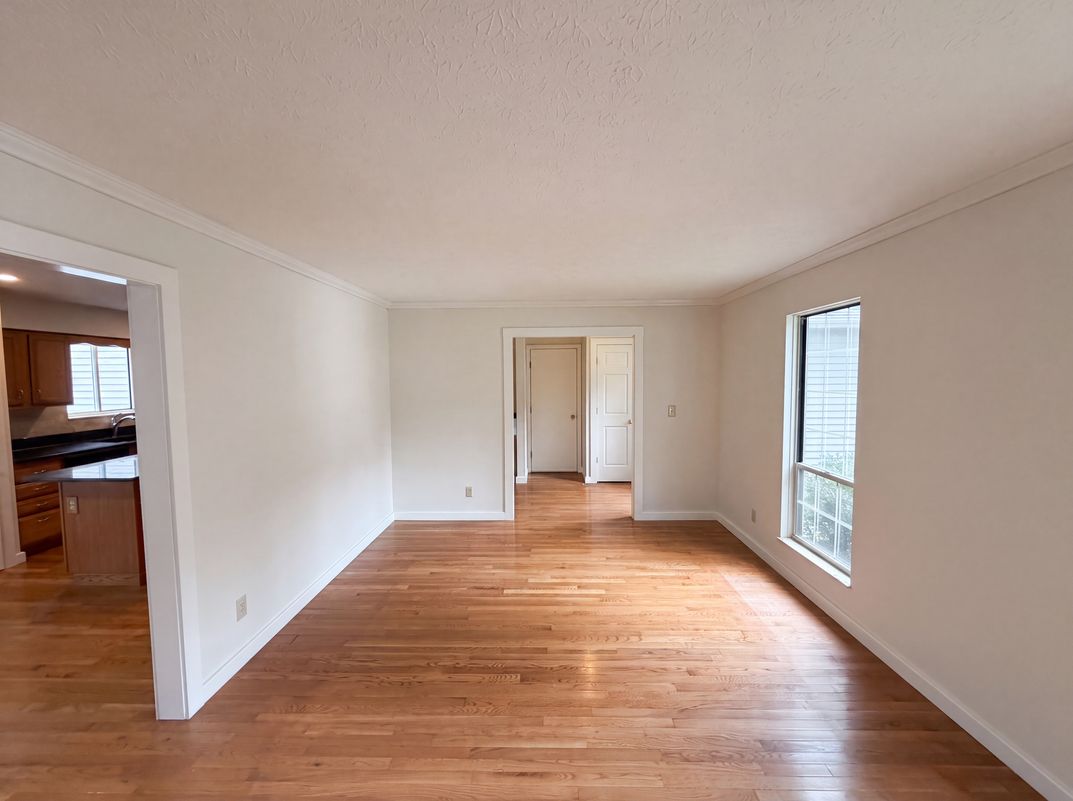 Photo 6 of 31 of 3920 Cedric Ln, Dublin, OH